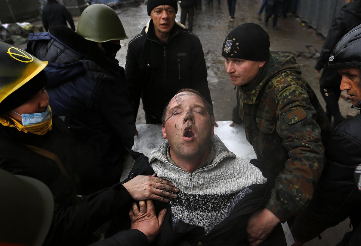 Demonstrace na Ukrajině si vyžádaly mnoho lidských životů.