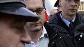 Nejen Adam B. Bartoš: na extremistické demonstraci zadrženo celkem 5 lidí