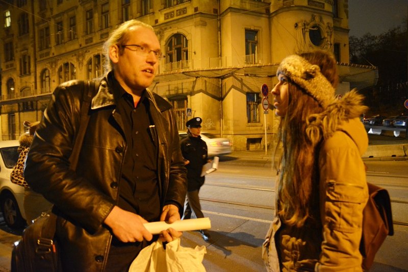 Protest 23. listopadu před Úřadem vlády