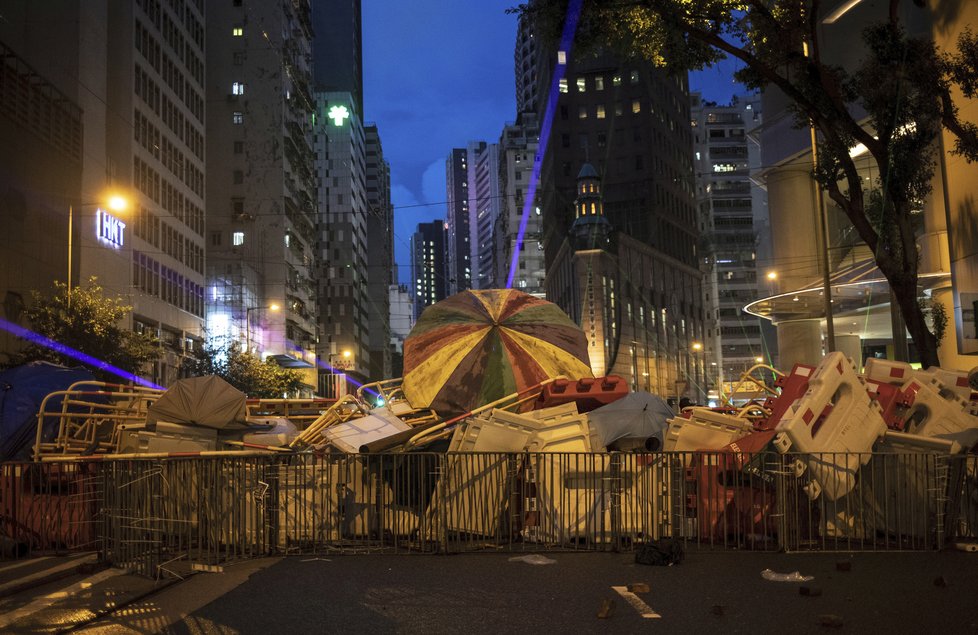 Jedna z mnoha demonstrací v Hongkongu, která vyvrcholila ostrými střety s policií (31.8.2019)