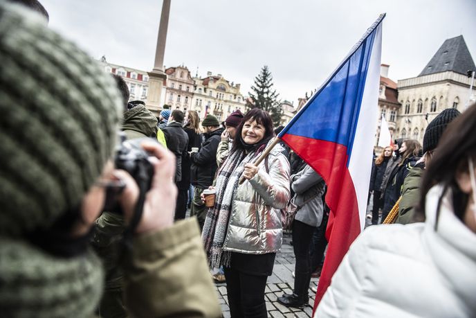 Česko doplácí hlavně na prudký růst sazeb po inflačním šoku. Česko doplácí hlavně na prudký růst sazeb po inflačním šoku.