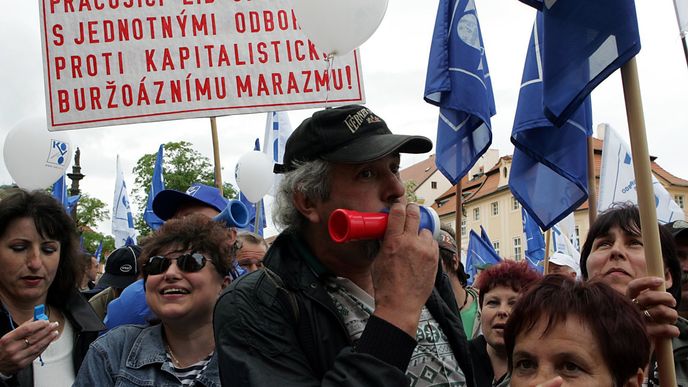 Demonstrace proti dopadům hospodářské krize na zaměstnance