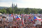 Demonstrace za nezávislost justice a lepší vládu na Letné (23. 6. 2019)