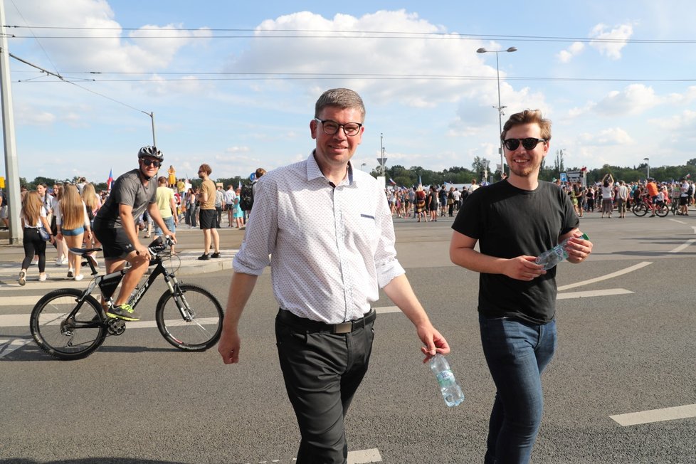 Na letenské demonstraci nechyběl ani předseda TOP 09 Jiří Pospíšil (23. 6. 2019).