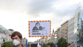 Demonstrace Milionu chvilek pro demokracii v Praze (20. 5. 2021)