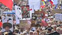 Čtvrt milionu lidí na Letné. Obří demonstrace proti Andreji Babišovi zaplnila celou pláň