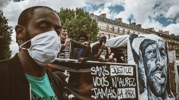 Demonstrace Black Lives Matter v Paříži