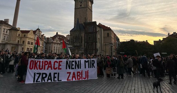 Podporovatelé Palestiny se sešli na Staroměstském náměstí