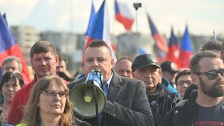 Vladimír Mertlík: Stářím se nezhloupne ani nezmoudří, starý blbec byl kdysi mladý blbec 