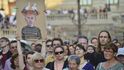 Pátá protivládní demonstrace v řade. 120 tisíc lidí žádalo demisi premiéra Babiše