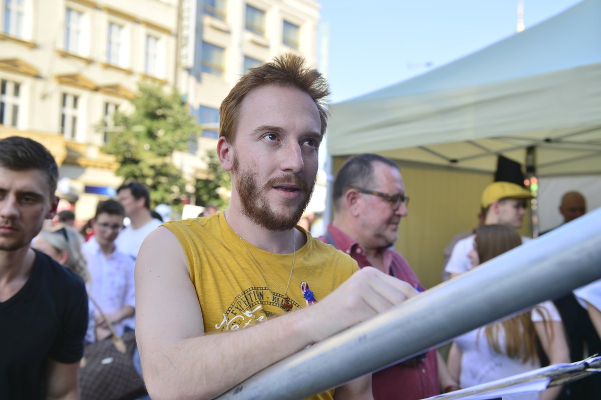 Pátá protivládní demonstrace v řade. 120 tisíc lidí žádalo demisi premiéra Babiše