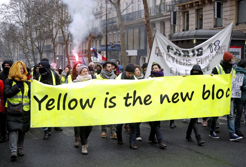 Protest „žlutých vest“ v Paříži proti prezidentu Macronovi (19. 1. 2019)