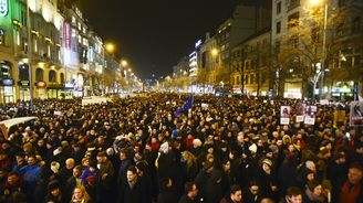 Glosa  Martina Čabana: Soudruh přes palubu