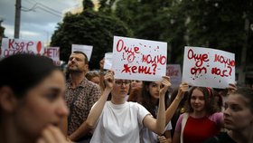 Protest proti násilí na ženách v bulharské Sofii (červenec 2023)