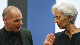 Řecký ministr financí Janis Varufakis a šéfka MMF Christine Lagarde.