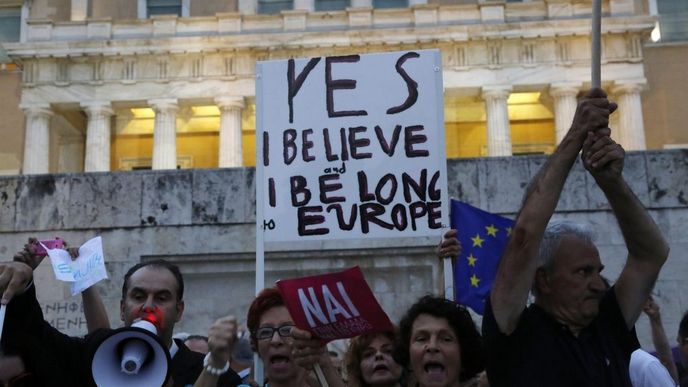 Demonstrace v Aténách za přijetí návrhů věřitelů