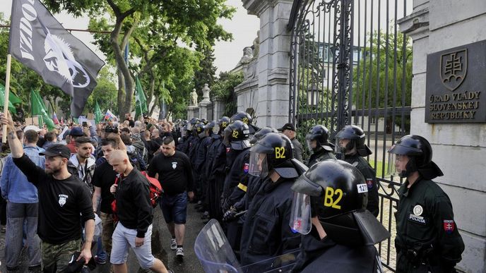 Demonstrace v Bratislavě proti imigraci