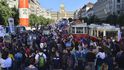 Čtvrtá protivládní demonstrace v řadě zaplnila Václavské náměstí. Desítky tisíc lidí demonstrovaly za demisi Andreje Babiše a Marie Benešové