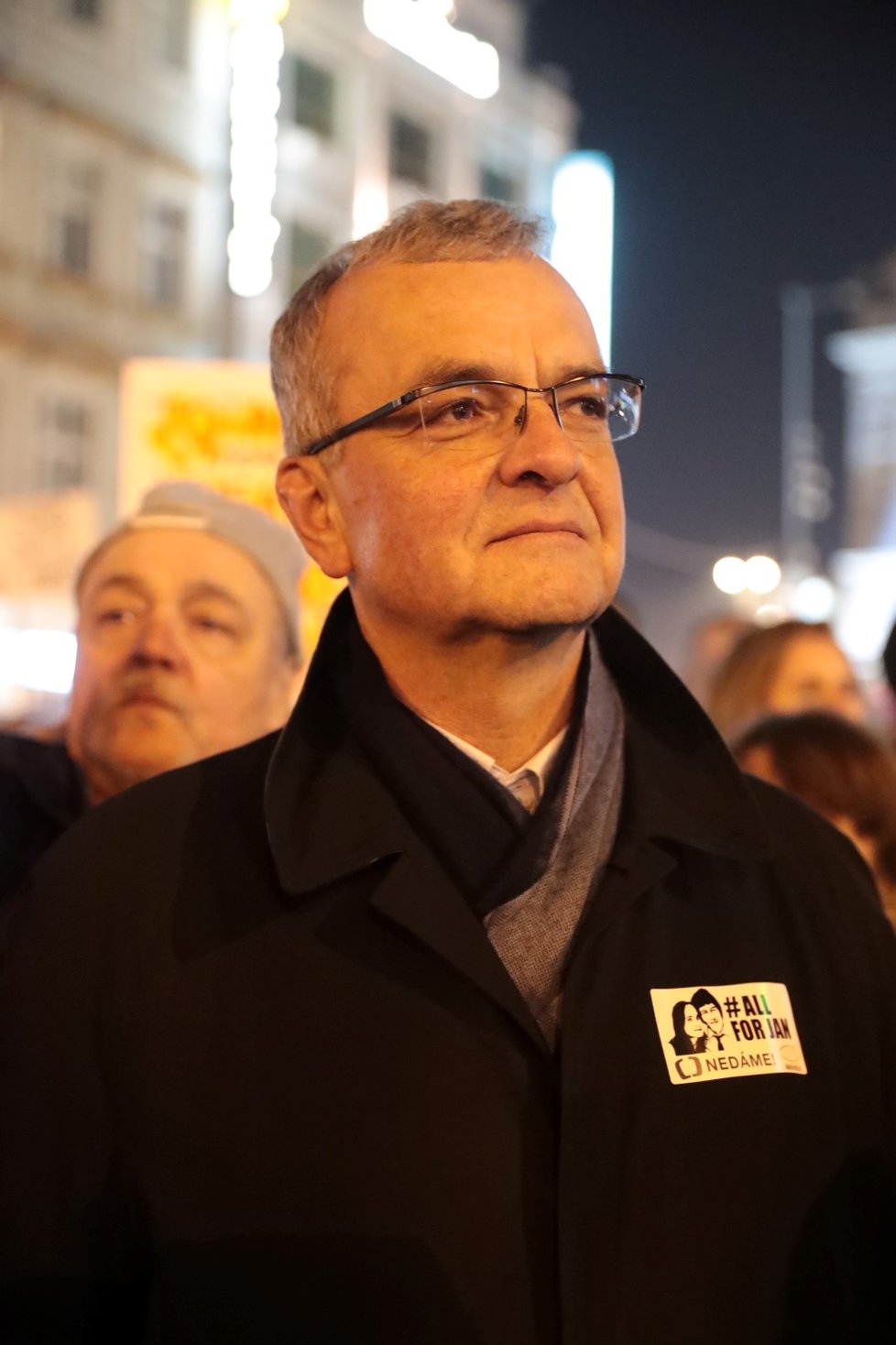 Předseda Miroslav Kalousek (Top09) se zúčastnil demonstrace proti Andreji Babišovi na Václavském náměstí (15.11.2018)