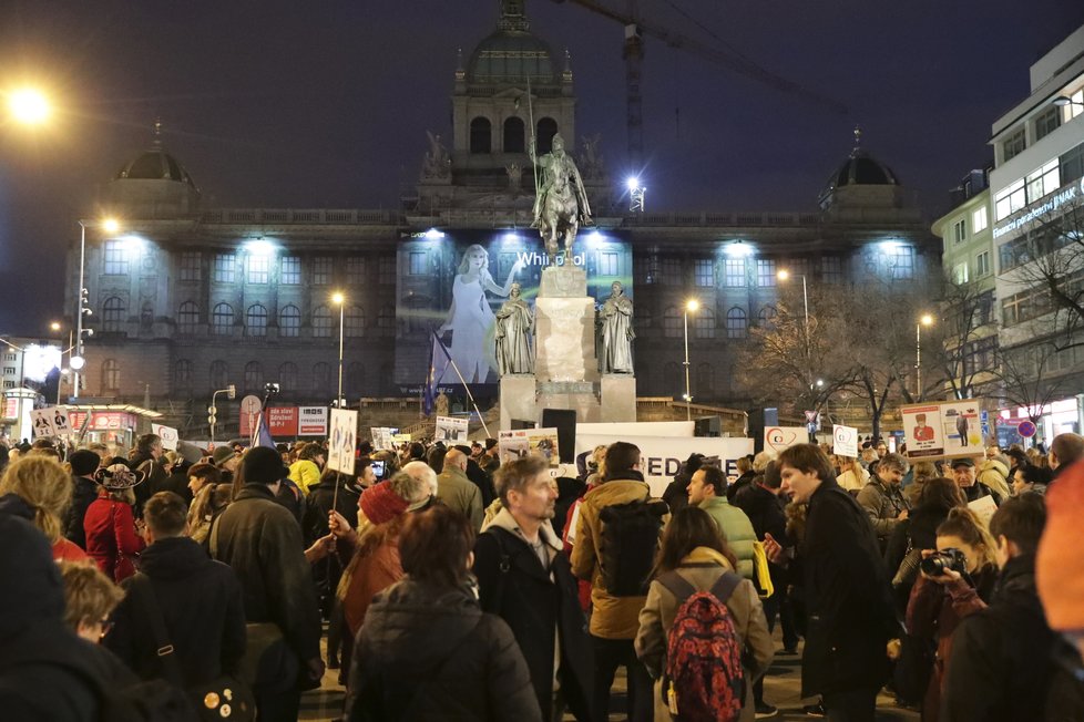 Protest „Zemane – ČT nedáme“ na Václavském náměstí (14. 3. 2018)