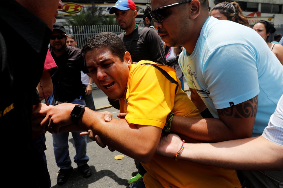 Demonstrace v Caracasu, Venezuele