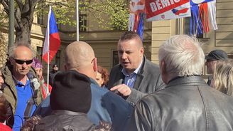 Martin Bartkovský: Rajchlova blokáda se rozplynula. Bez médii by si jí nikdo nevšiml. Chce do parlamentu EU