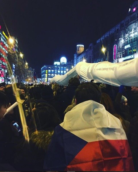 Jitka Čvančarová také byla mezi demonstranty na Václavském náměstí proti Zdeňku Ondráčkovi.