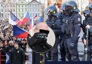 Lukáš V. dostal dva roky podmínku za to, že na říjnové demonstraci na Staroměstském náměstí trefil policistu do hlavy polenem.