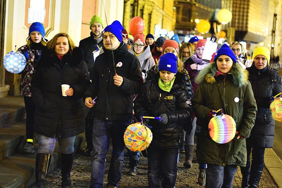 Lampionový průvod na Den dětské onkologie 2018