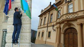 Pražské radnice na Den romského holocaustu vyvěšovaly romskou vlajku.