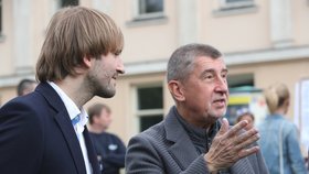 Andrej Babiš ministrovi zdravotnictví Adamu Vojtěchovi věří a chválí ho