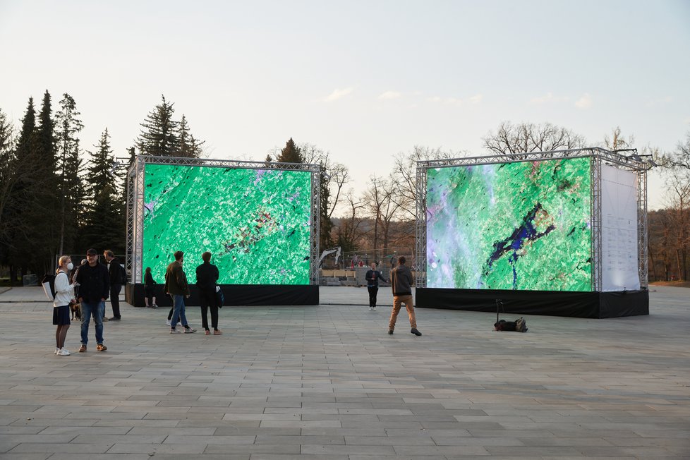 Praha oslaví Den Země vizuální show: Jarní ochutnávka Signal Festivalu vsadí na digitální tapisérii a proměny planety. K vidění bude v areálu holešovického Výstaviště od 22. do 28. dubna.