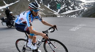 V horách kraloval Rakušan Denifl, v celkovém pořadí stále vede Froome