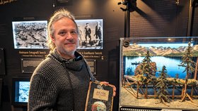 Spoluzakladatel muzea, grafický designér a autor knihy Jakub Fabel.