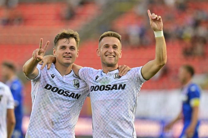 ONLINE: Artis - Plzeň 0:3. Pětiminutovka hrůzy domácích! Po neuznaném gólu dva inkasovali ONLINE: Artis - Plzeň 0:3. Pětiminutovka hrůzy domácích! Po neuznaném gólu dva inkasovali