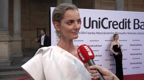 Denisa Dvořáková na UniCredit party: Poprvé s přítelem! 