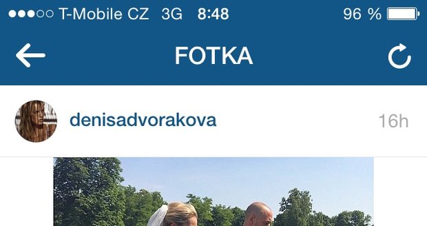 Nevěsta Denisa Dvořáková se svým manželem Martinem Hromkovičem.