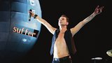 Stihne se zpěvák Depeche Mode uzdravit pro Prahu? 