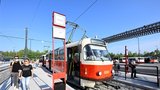 Tramvajová smyčka Depo Hostivař je hotová. Zkrátily se přestupy, v budoucnu přibude i P+R parkoviště