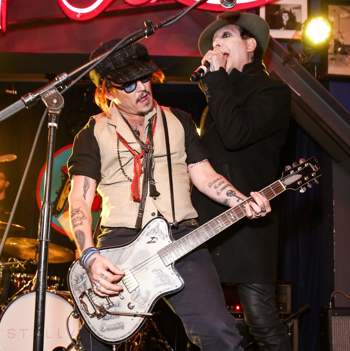 Johnny Depp (54) a Marilyn Manson (48)