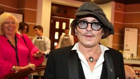 Johnny Depp si minulý týden podmanil Karlovy Vary.