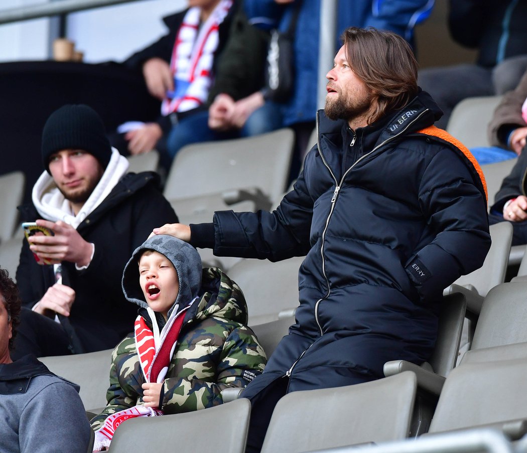 Muzikant a herec Richard Krajčo na derby pražských &#34;S&#34;