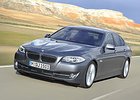 BMW 5: Tankování za letu (video)