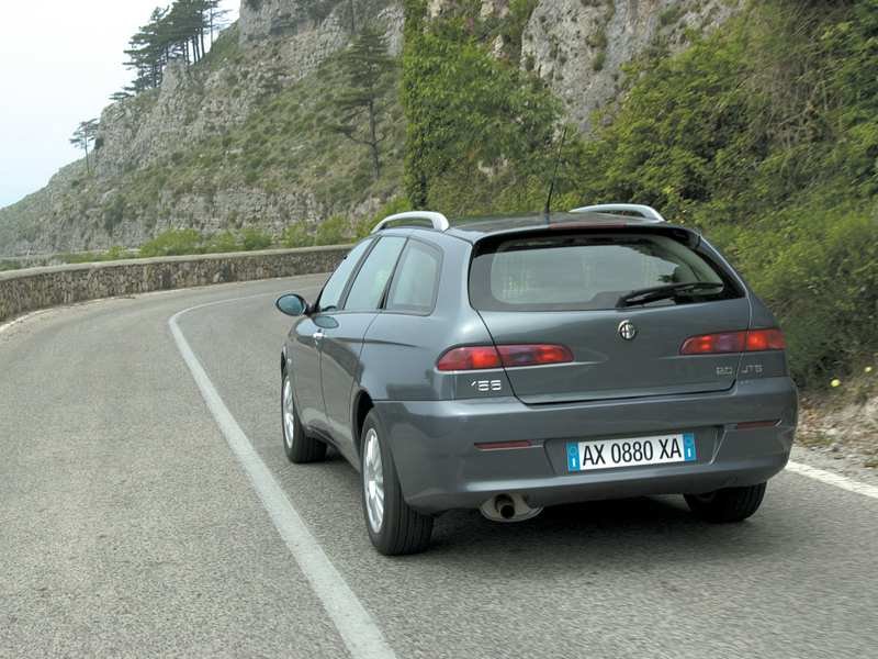 Alfa Romeo 156