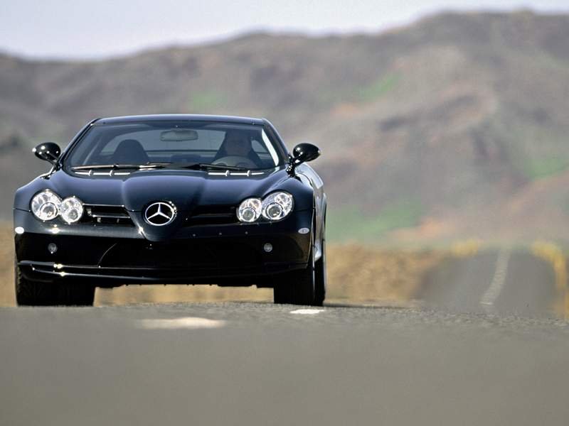 Mercedes-Benz SLR