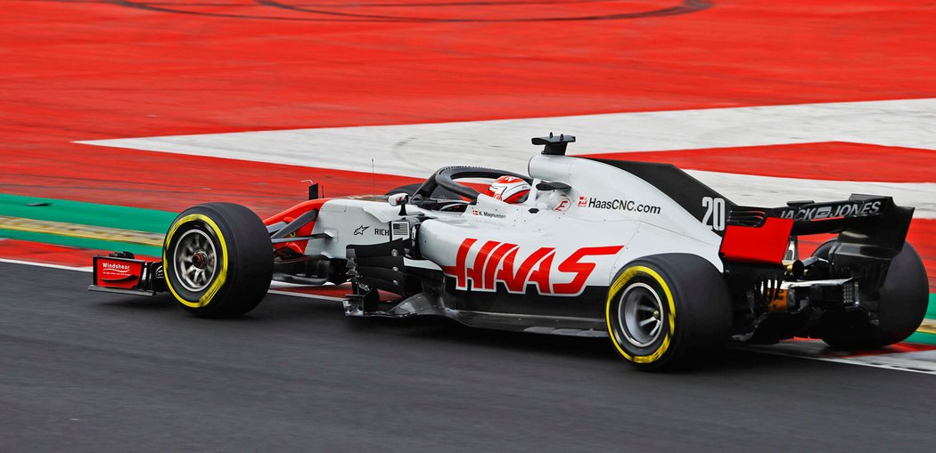 Haas-Ferrari VF-18