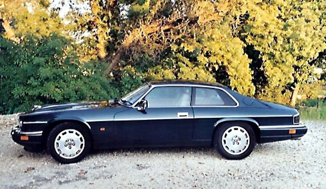 Jaguar XJ