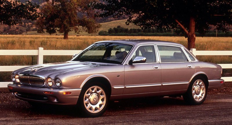 Jaguar XJ