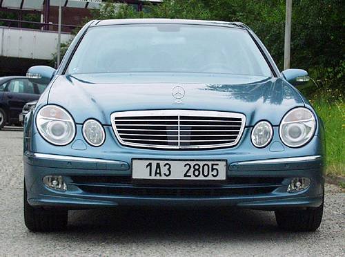 Mercedes-Benz E