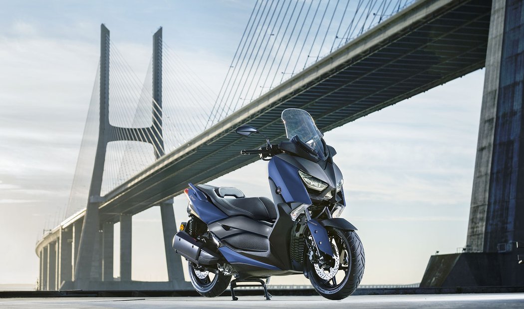 Yamaha XMAX 300